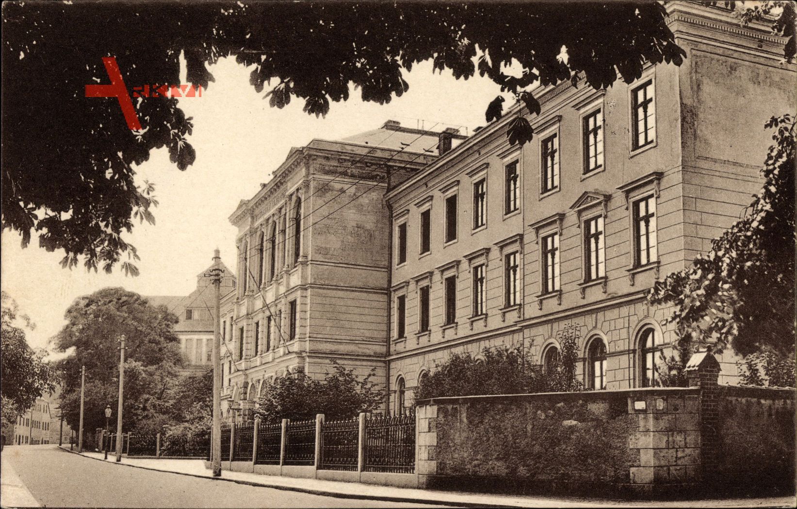 Freiberg in Sachsen, Blick zum Gymnasium Albertinum, Straßenseite