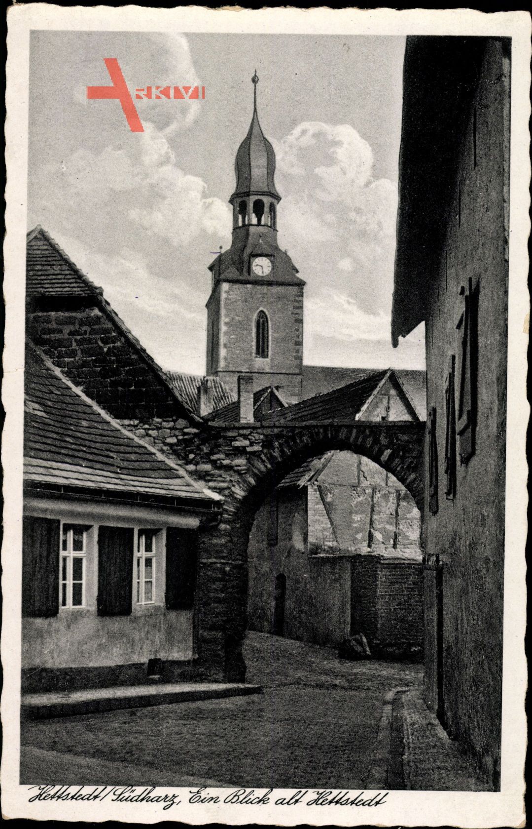 Hettstedt im Harzvorland Sachsen Anhalt, Tordurchblick, Kirchturm