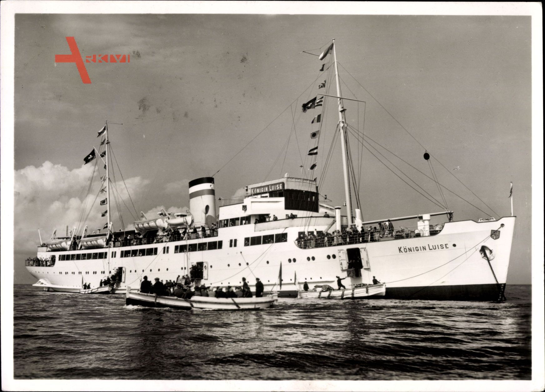 Dampfschiff MS Königin Luise, HAPAG Seebäderdienst, Ausbooten