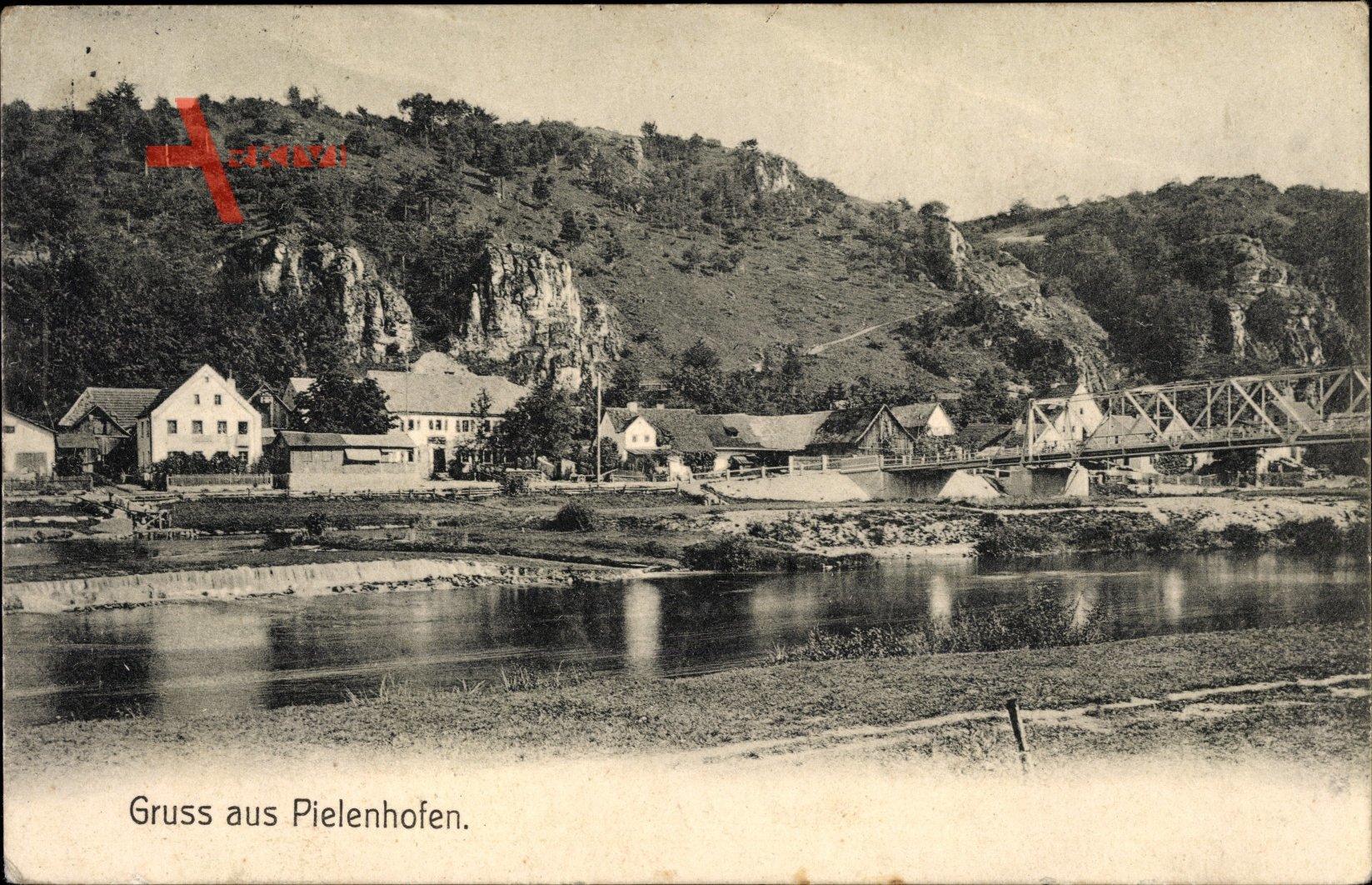 Pielenhofen in der Oberpfalz, Flusspartie, Brücke, Ortschaft