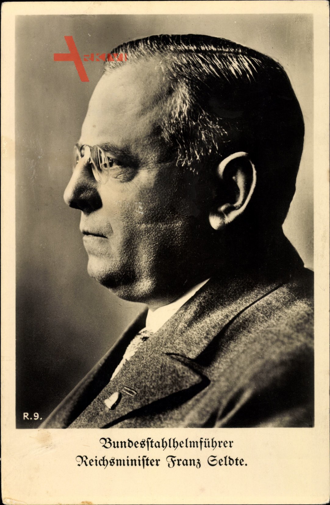 Bundesstahlhelmfürer Reichsminister Franz Seldte, Portrait, Stahlhelm, Bund der Frontsoldaten