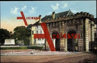 Verdun CPA 55, Porte St Paul et Monument de 1870