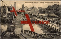 Pontoise Oise, Zerstörte Hängebrücke und Notbrücke