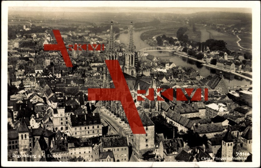 Regensburg Donau, Fliegeraufnahme der Stadt, Dom