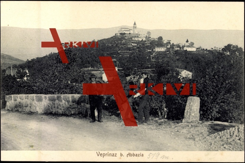 Veprinaz Abbazia Kroatien, Männer auf dem Weg, Berg