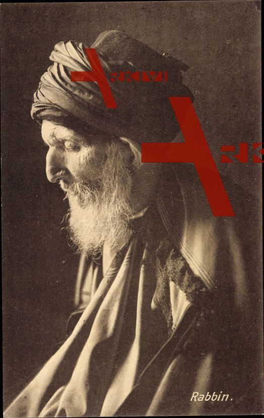 Alter Rabbiner in Kopfbedeckung und Gewand, Bart