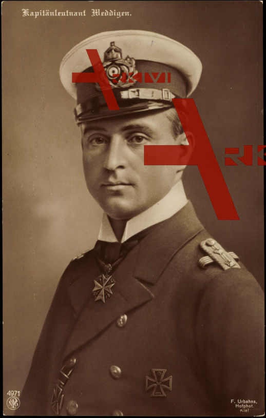 Portrait von Kapitänleutnant Otto Weddigen, Kommandant von U 9, mit Pour le Mérite und eisernem Kreuz der Klasse I , NPG 4971