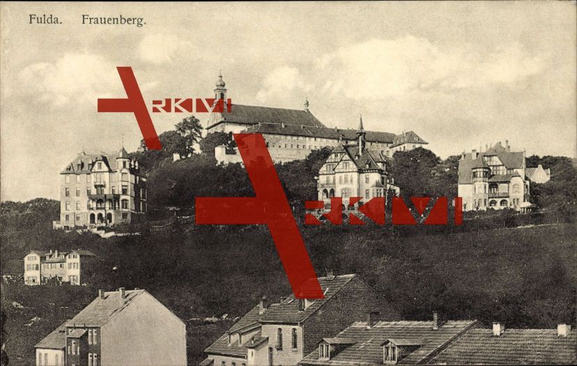 Fulda, Ortschaft mit Blick auf Kloster Frauenberg