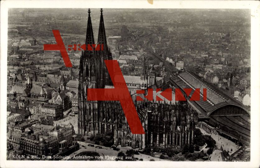 Köln am Rhein, Fliegeraufnahme vom Dom, Bahnhof