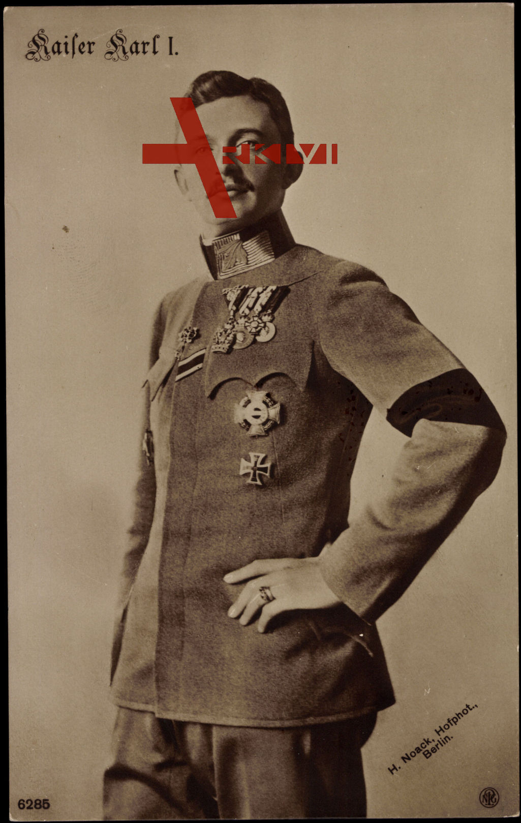 Kaiser Karl I. von Ungarn in Uniform mit Bruststern, NPG 6285