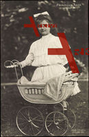 Prinzessin Anna von Sachsen, Puppe im Kinderwagen