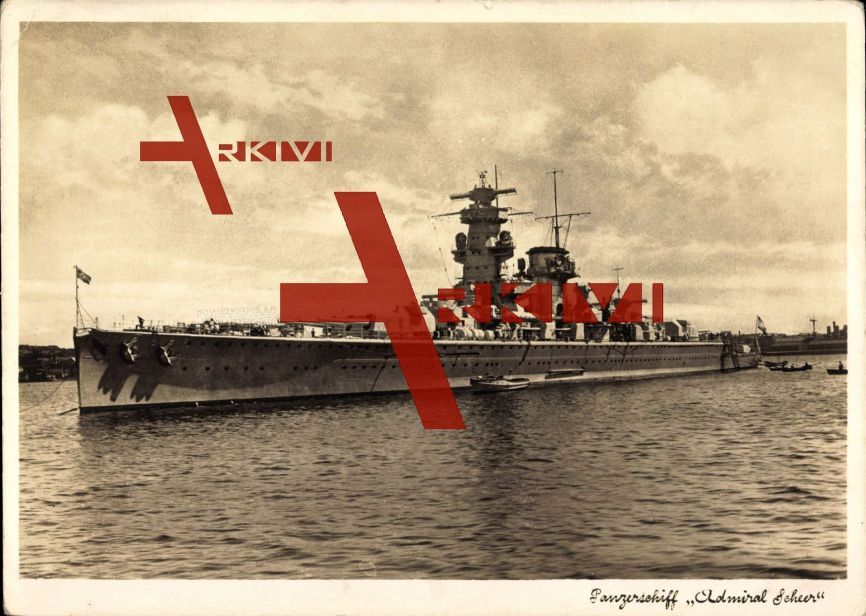 Panzerschiff Admiral Scheer im Hafen liegend