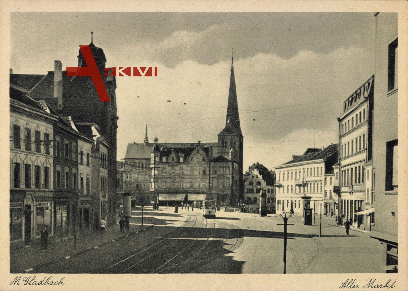 Mönchengladbach, Blick auf alten Markt, Kirche, Straßenbahn
