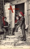 Val d'Illiez Kanton Wallis, Paysannes, Drei Frauen bei der Arbeit