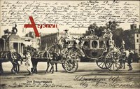 Berlin, Der Brautwagen mit Kronprinz Wilhelm und Cecilie