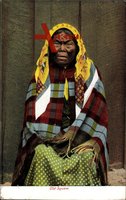 Old Squaw, Alte Indianerin, USA, Portrait, In Decke eingewickelt