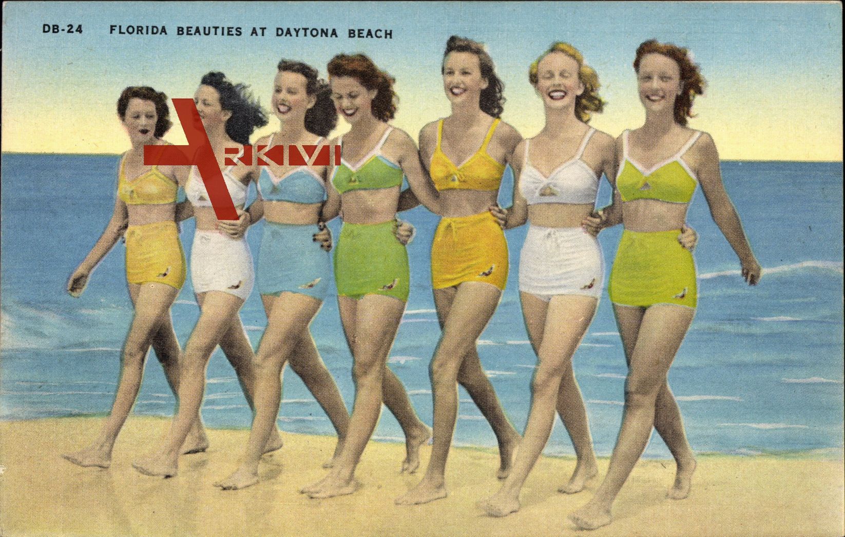 Florida Beauties at Daytona Beach, Frauen am Strand