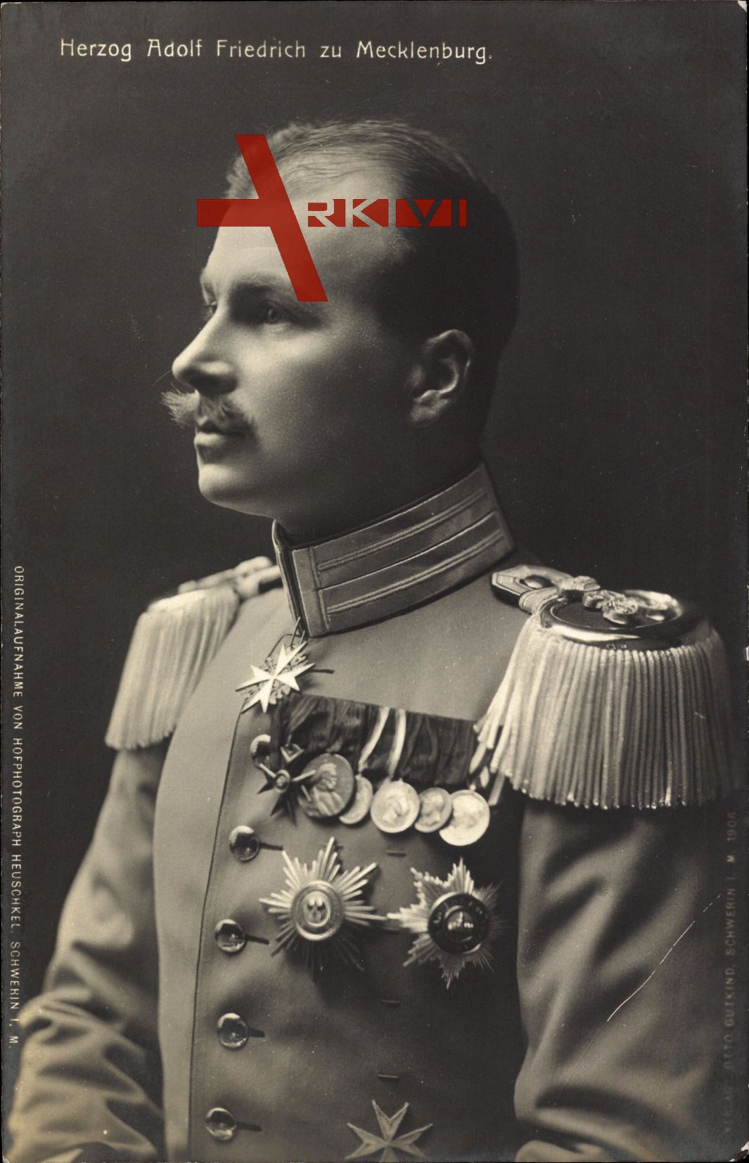 Herzog Adolf Friedrich zu Mecklenburg in Uniform