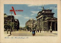 Berlin, Am Brandenburger Tor, Straßenbahnen, Passanten, Pariser Platz