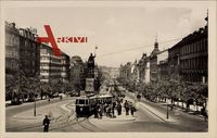 Prag Praha, Wenzelsplatz, Straßenbahn Linie 11, Passanten