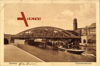 Berlin Spandau, Havelpartie, Dampfer passieren die Brücke, Turm