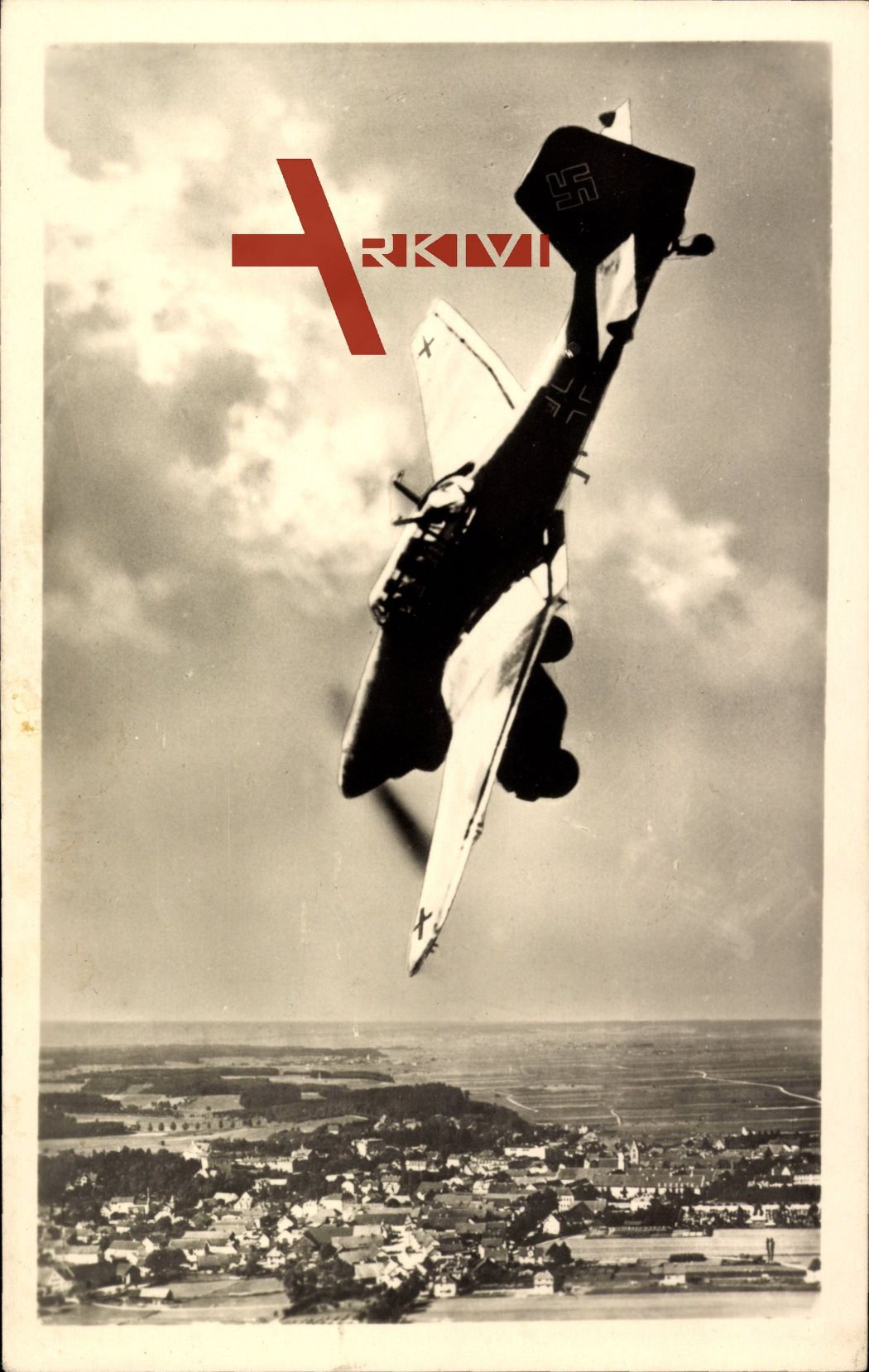 Im Sturzflug auf's Ziel, Junkers, Ju 87 im Sturzangriff, Luftwaffe