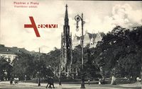 Praha Prag, Frantiskovo nabrezi, Säule, Platz, Fußgänger