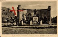 Péronne Somme, Blick auf das Denkmal von 1870 - 71
