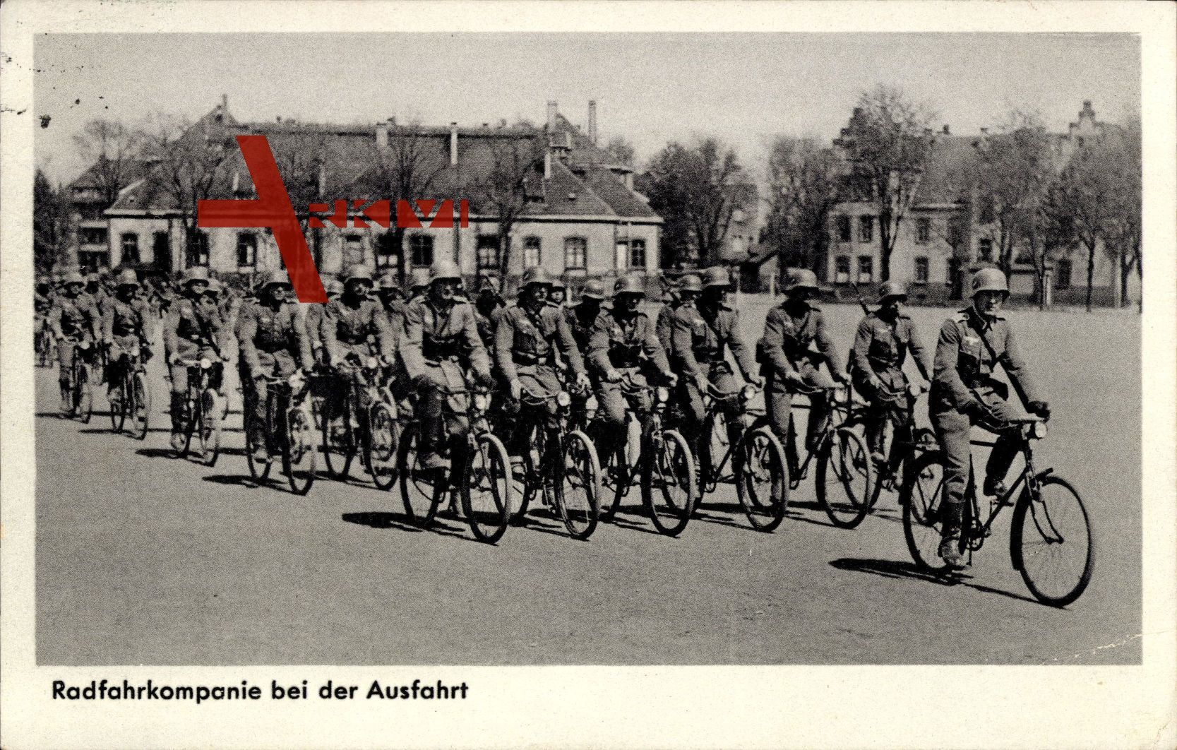Radfahrkompanie bei der Ausfahrt, Wehrmachtsoldaten, Fahrräder