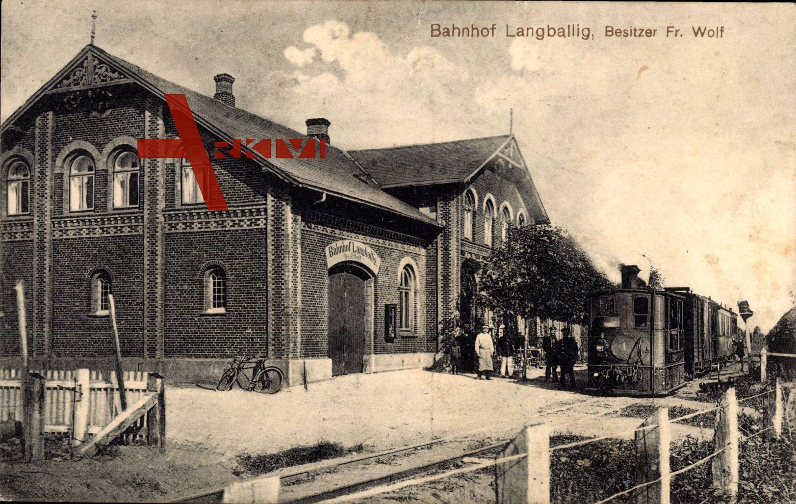 Langballig Kreis Schleswig Flensburg, Lokomotive im Bahnhof, Fr. Wolf