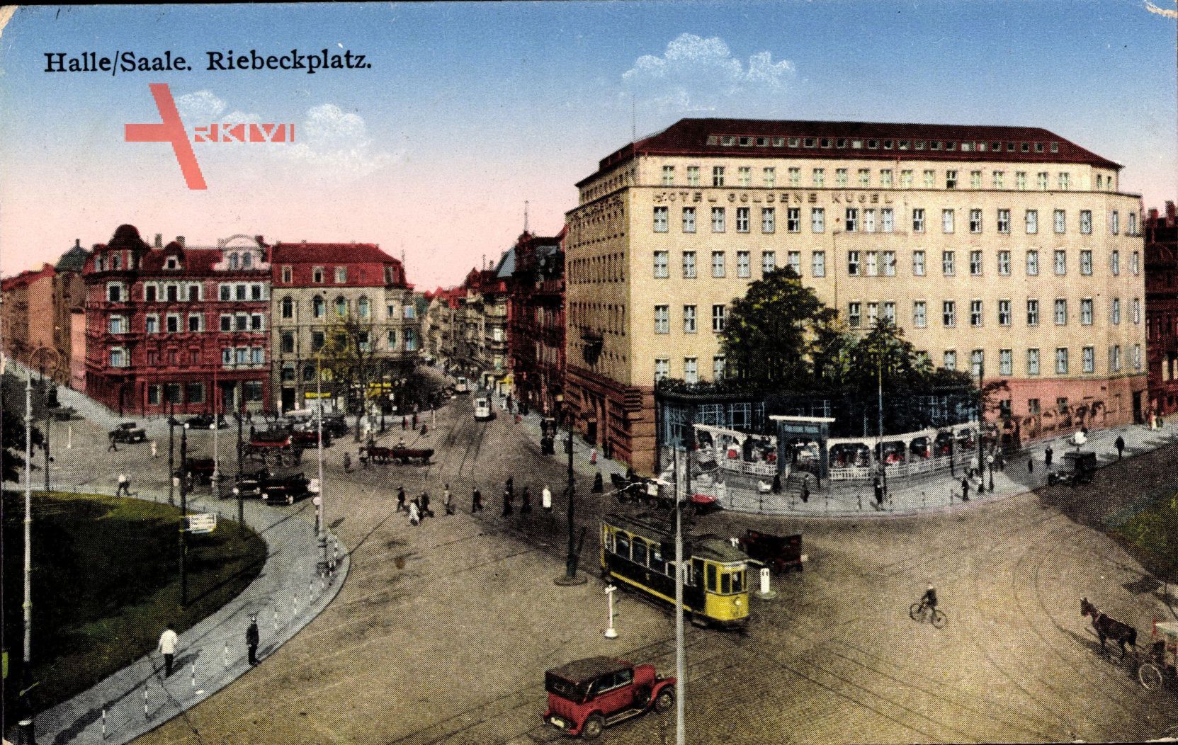 Halle Saale, Verkehr am Riebeckplatz, Straßenbahn, Gebäude