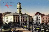 Czernowitz Ukraine, Blick auf den Marktplatz mit Rathaus, Glockenturm