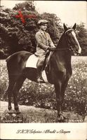 S.K.H. Erbprinz Albrecht von Bayern auf einem Pferd sitzend