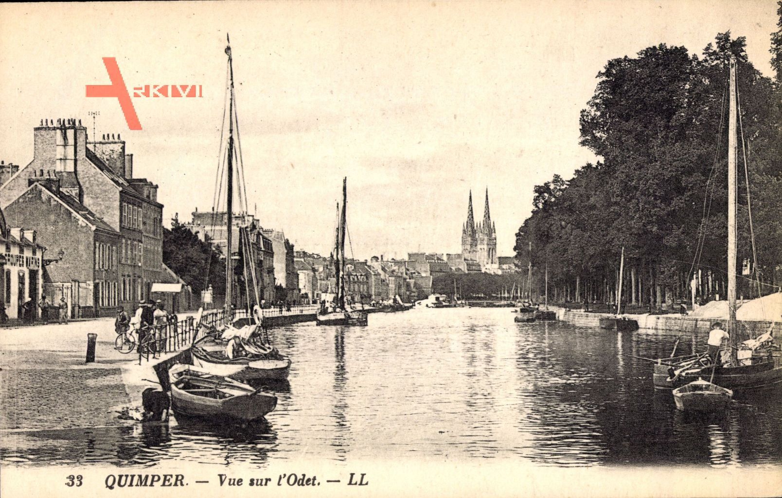 Quimper Finistère, Vue sur l'Odet, Segelboote, Kathedrale Saint Corentin
