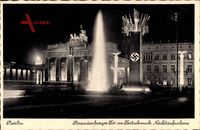 Berlin Mitte, Brandenburger Tor im Festschmuck, Fontäne, Beleuchtung