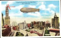 New York City USA, Zeppelin flying over City Hall Park, Hochhäuser, Straße