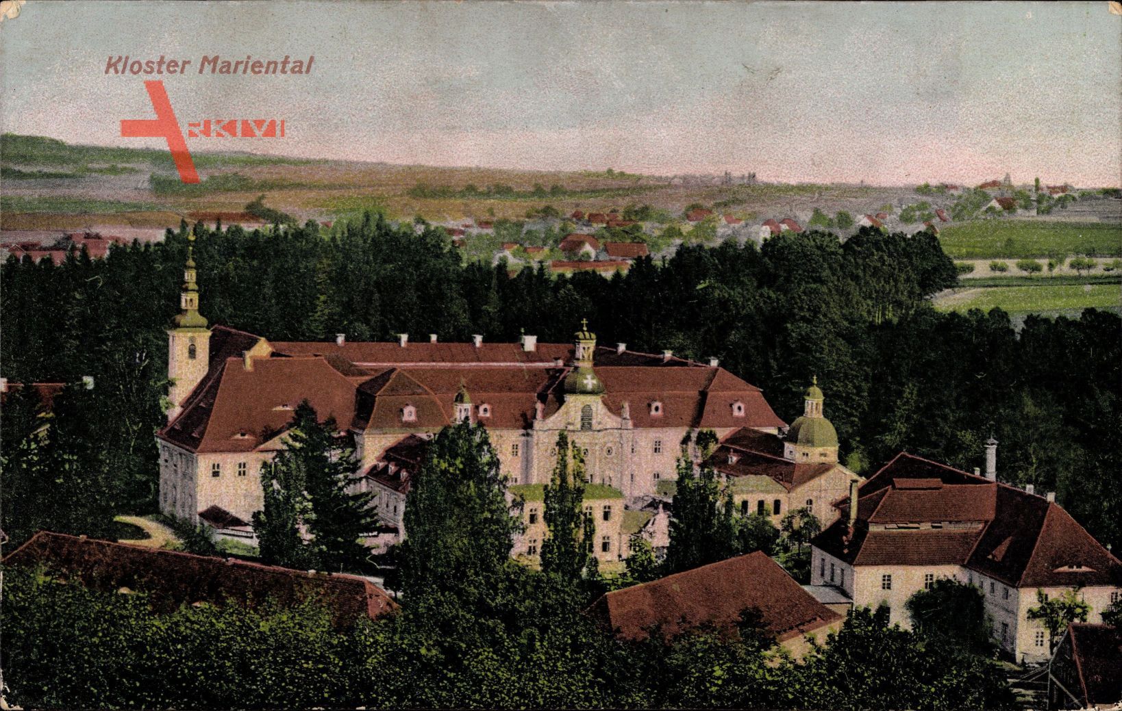 Ostritz in der Oberlausitz, Blick auf das Kloster Mariental, Felder