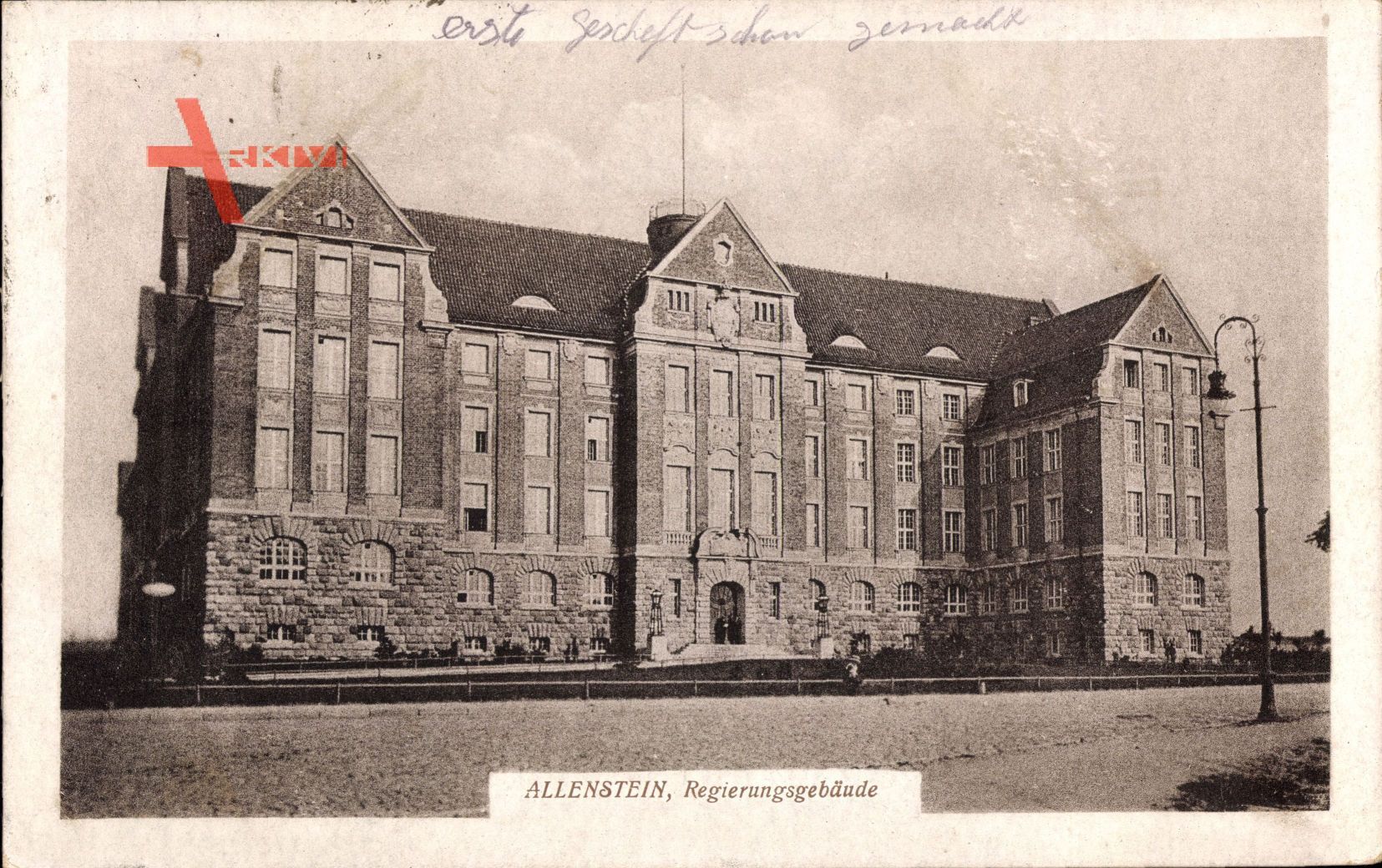 Olsztyn Allenstein Ostpreußen, Regierungsgebäude, Eingangsfront