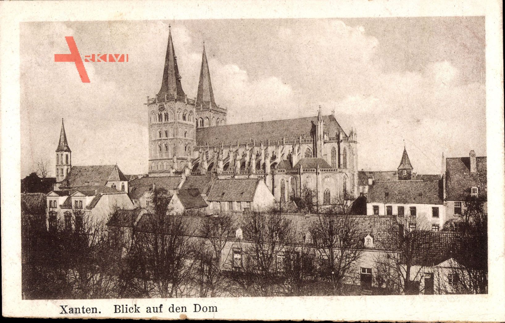 Xanten am Niederrhein, Teilansicht der Ortschaft mit Blick auf den Dom