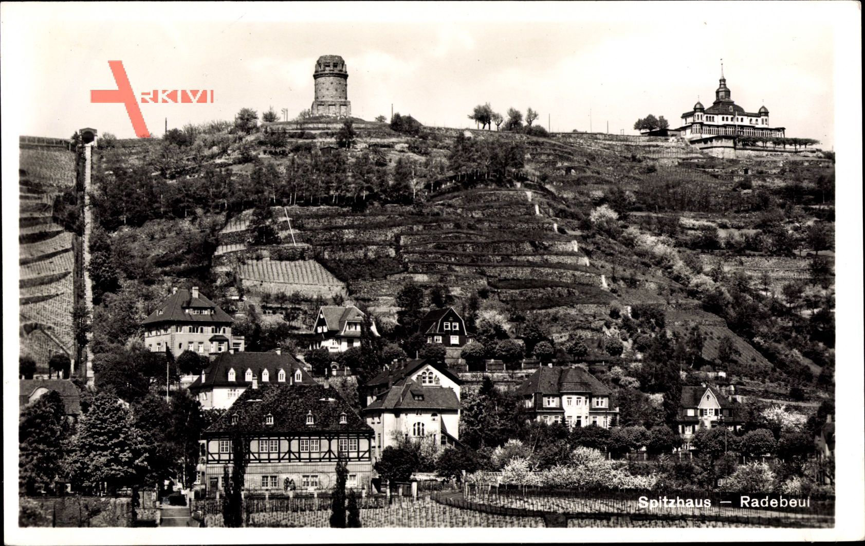 Radebeul, Blick auf den Ort und zum Spitzhaus, A. Fischer, Turm, Fachwerkhaus