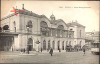 Paris, Gare Montparnasse, Bahnhof, Straßenseite, Straßenbahn