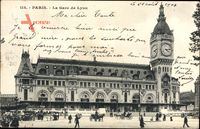 Paris, La Gare de Lyon, Blick auf den Bahnhof, Straßenseite, Kutschen