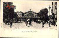 Paris, Gare de lEst, Ostbahnhof, Straßenseite, Passanten