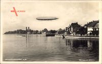 Friedrichshafen, Partie am Bodensee mit Zeppelin