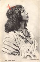 Femme du Sud, Portrait einer jungen Frau mit entblößter Brust