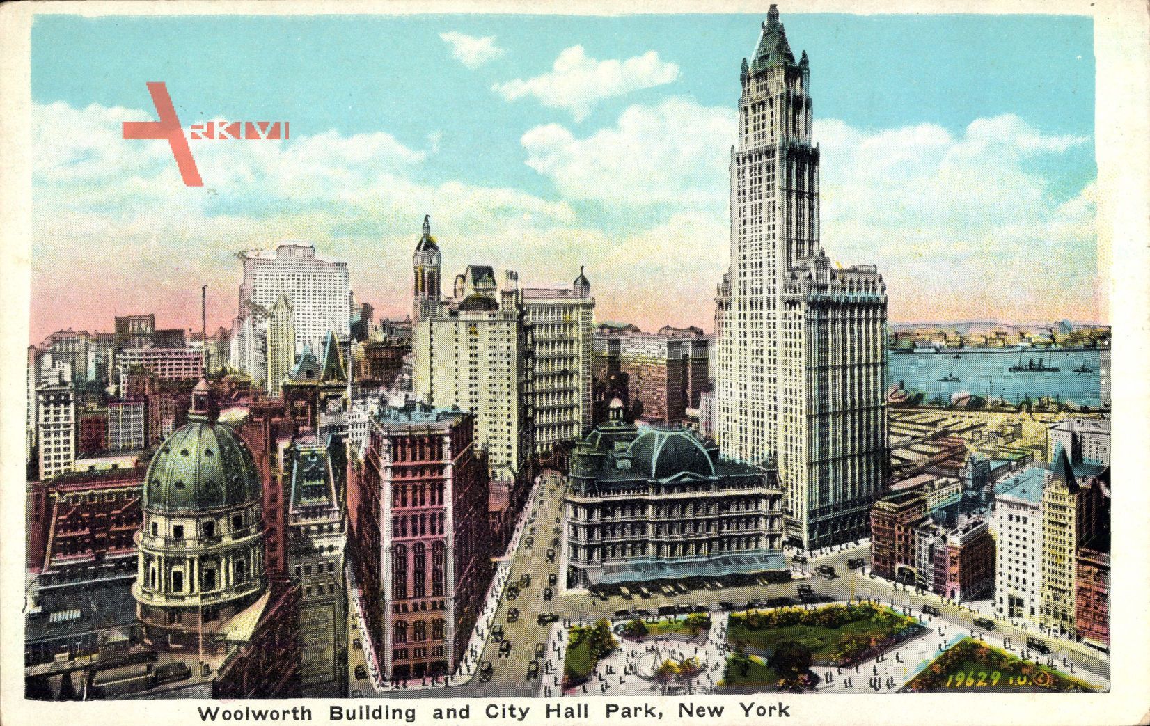 New York City, Woolworth Building and City Hall Park