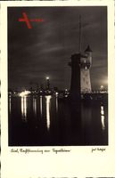 Kiel, Partie an der Ostsee mit Signalturm bei Nacht