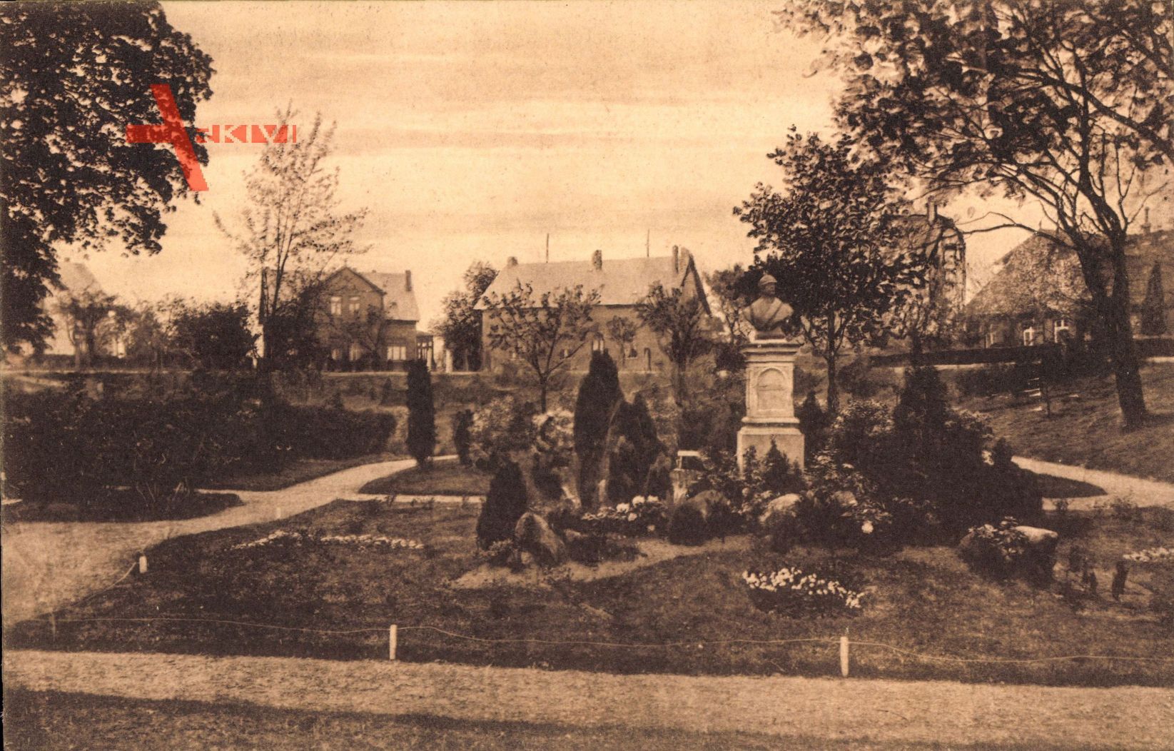 Rinteln, Partie im Stadtpark mit Bismarckdenkmal