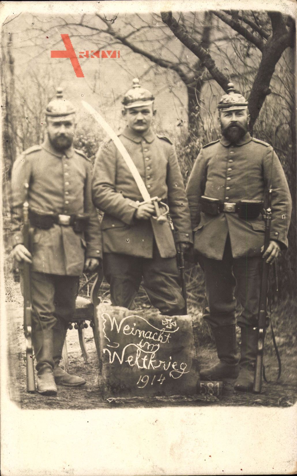 Weihnacht im Weltkrieg 1914, Drei Soldaten, Uniformen,Säbel,Pickelhauben