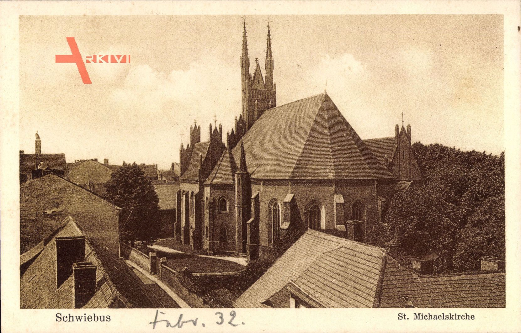 Schwiebus Ostbrandenburg, Blick auf die St. Michaeliskirche, Dächer